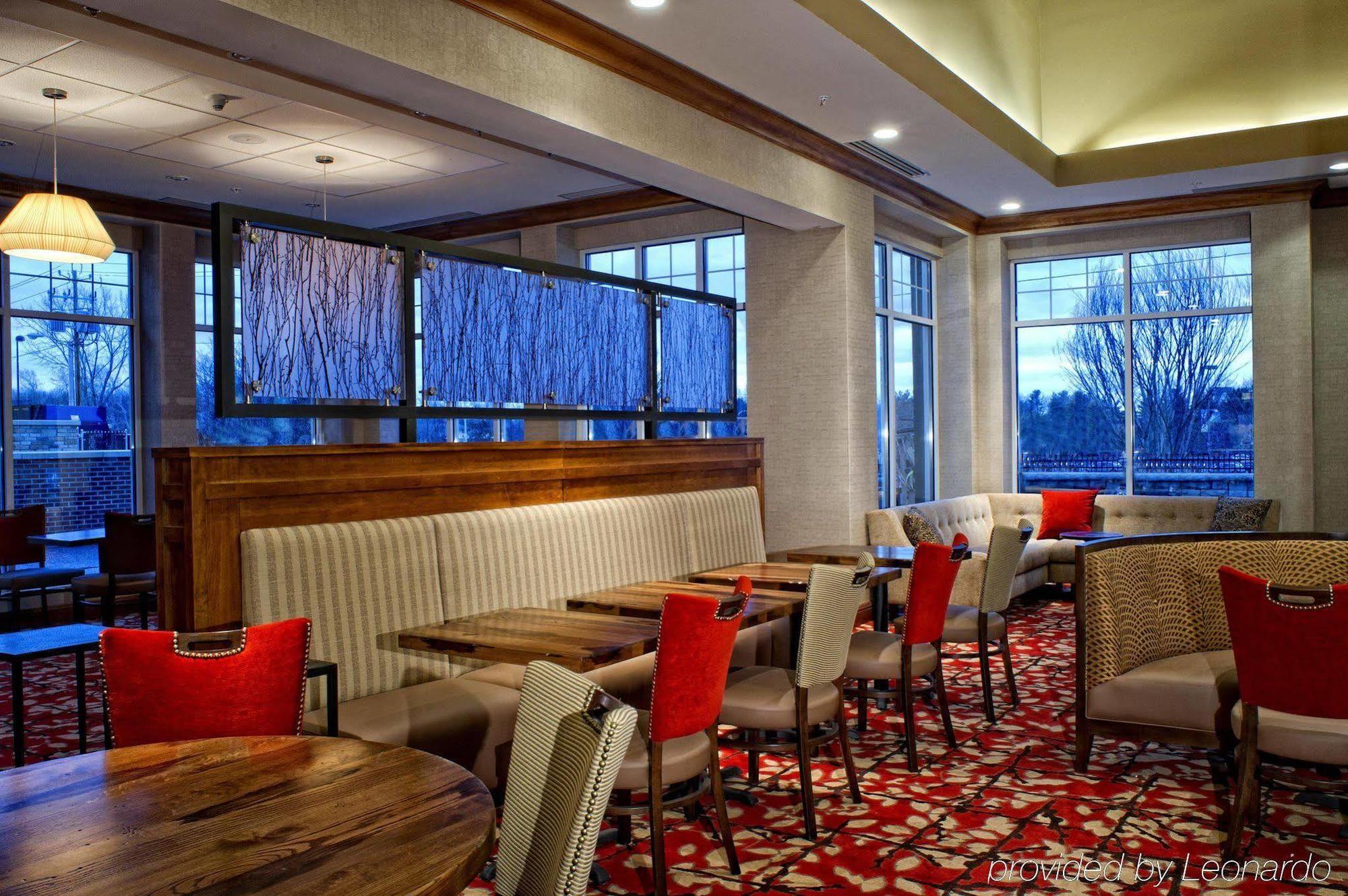Hilton Garden Inn Clifton Park Exterior photo
